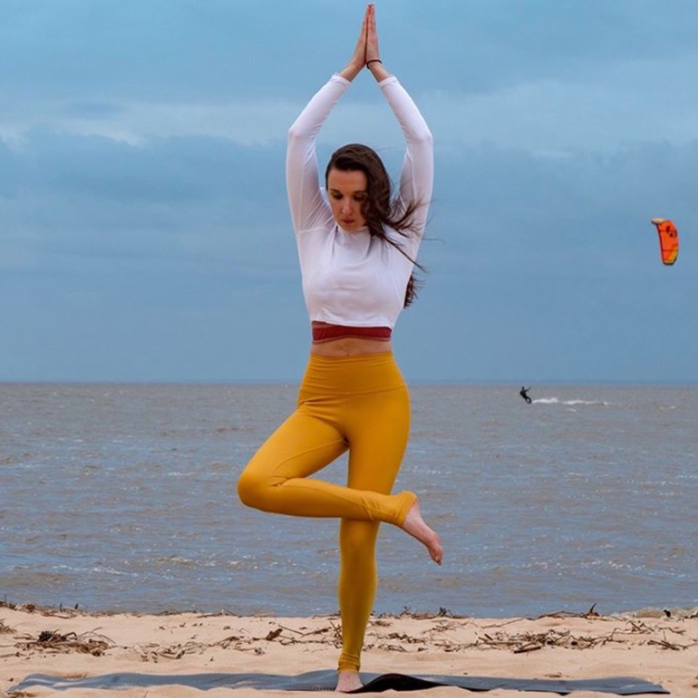 Alo airlift leggings in Tuscan sun ☀️